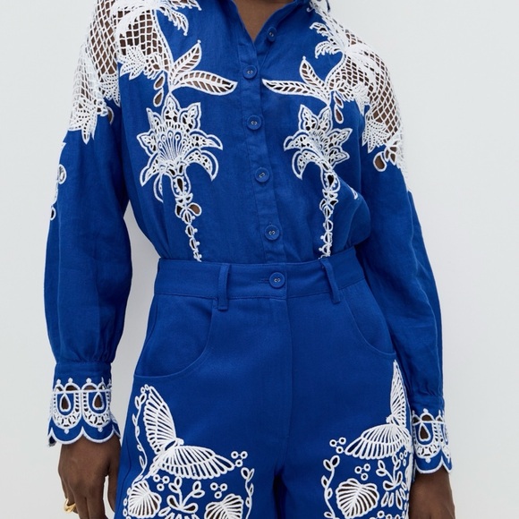 $350 FARM RIO Elegant Blue Embroidered Linen Shirt Medium New with tags - Picture 6 of 6